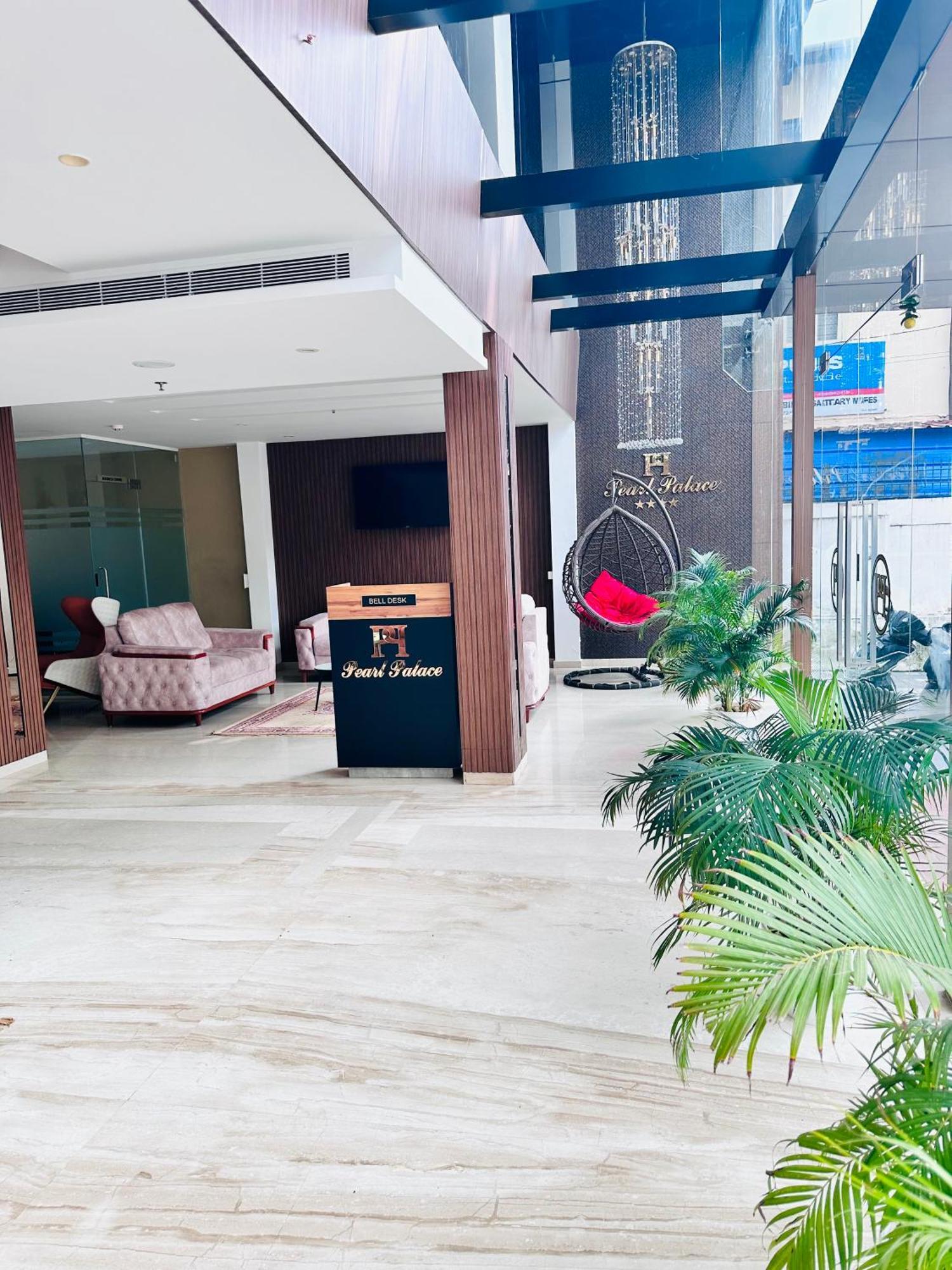 Pearl Palace Attingal Exterior photo